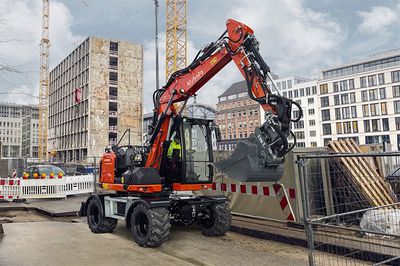 9トン・11トンショベル、クボタが販売参入