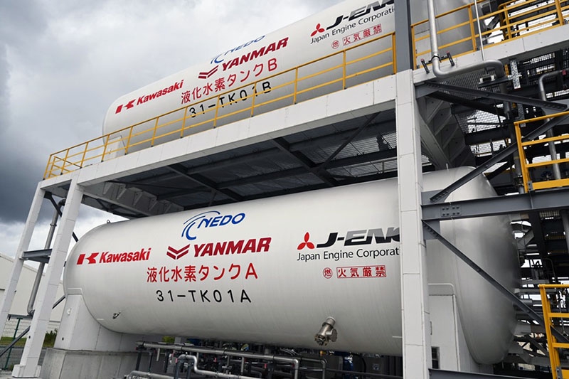 舶用水素エンジン実用化へ、川重など3社…「世界に先駆けた開発を進めて