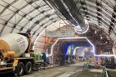 コスト大幅に減らせる…鹿島が開発、現場で流動化させる覆工用コンクリの効果