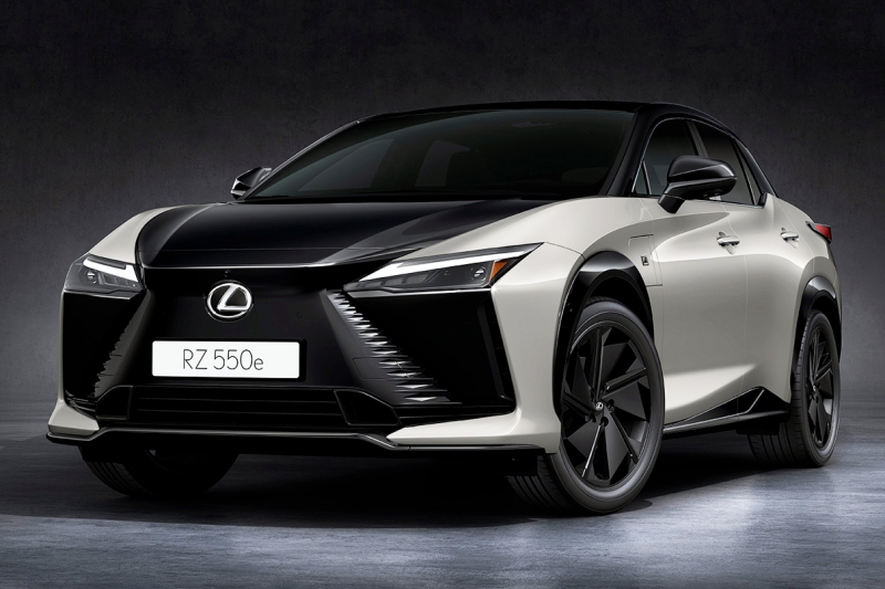 レクサス「RZ」新型は航続距離500kmに…トヨタが投入、EV3車種の全容