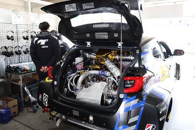 トヨタ、「ミッドシップ」技術磨き市販化へ…スーパー耐久レースで初走行