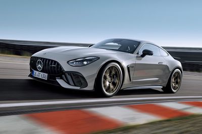 排気量4000㏄級エンジン搭載…ベンツ日本、「AMG」に上級モデル