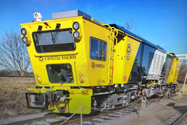 近鉄・京阪…欧製レール削正車導入、それぞれの狙い｜ニュースイッチ by