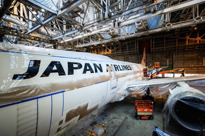 機体表面に“サメ肌”微細加工で「大きな効果」…JAXA・JAL・オーウエル