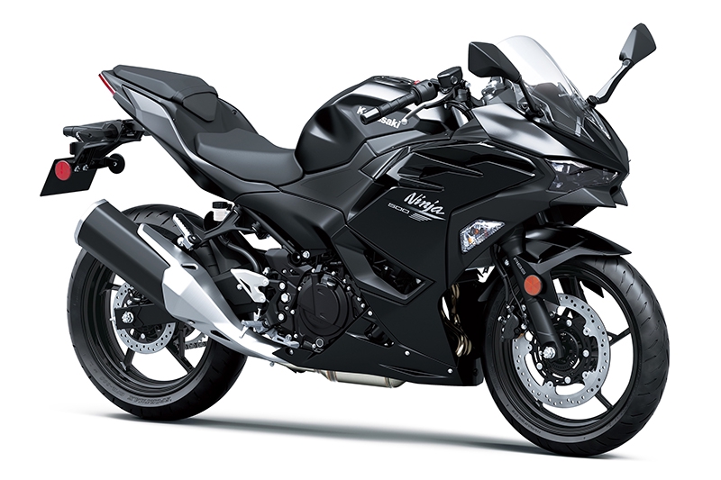 ご成約ありがとうございます。NO.1030 ZZR250 水冷4サイクル並列2気筒