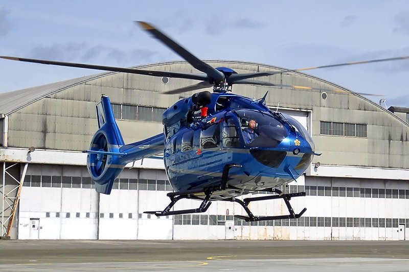 最大速度は毎時約263km…川崎重工が警察庁に納入、最新型ヘリコプターの