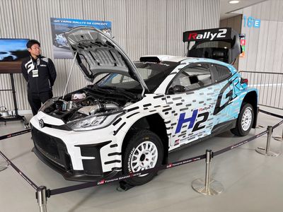 1600cc直列3気筒…トヨタが国内初披露…水素エンジン搭載ラリーカーの性能
