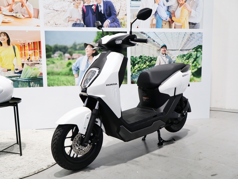 1充電走行距離は81km…ホンダが投入、国内最安22万円・電動2輪の性能 