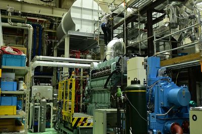 外航船補機の世界シェア首位、30年度の大型エンジン生産20％増に
