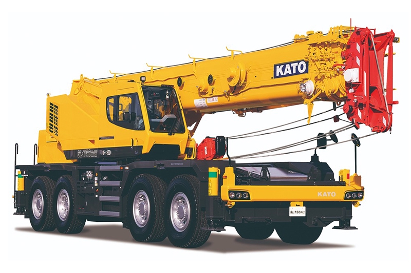 新エンジン搭載…加藤製作所が投入、75トン吊り新型クレーンの性能