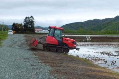 大区画化・水路地中に…「自動走行農機」作業しやすく、農水省が圃場整備を加速
