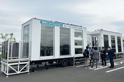 「ペロブスカイト」実証…YKK APが技術開発加速、ビル窓に発電ガラスの可能性