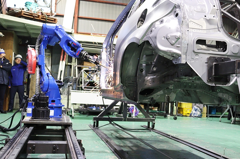 安川電機と溶接新工法…モノづくり飛躍遂げる、トヨタのモータースポーツ現場の全容