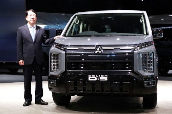 特徴ある車種で勝負するしかない」…新型「デリカD:5」発売へ、三菱